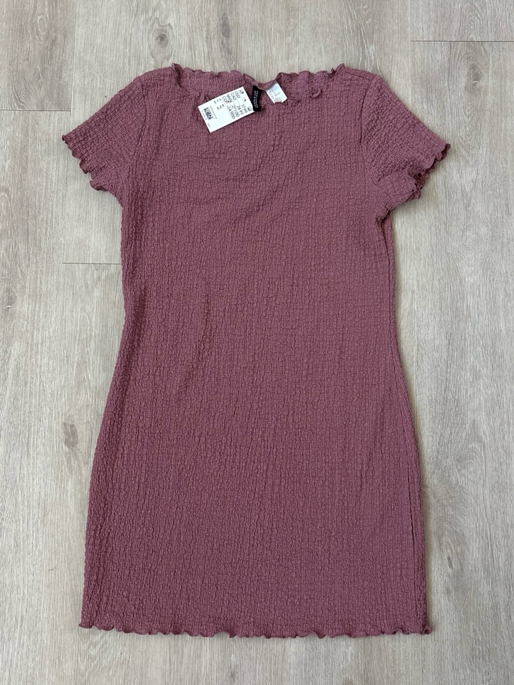 H&M crinkled jersey dress